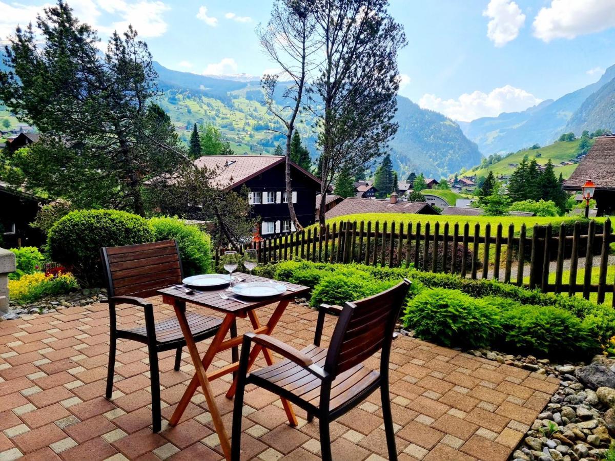 Mom - Alpine Boutique Apartments, Chalet Fagus, Terrace Studio جريندلوالد المظهر الخارجي الصورة