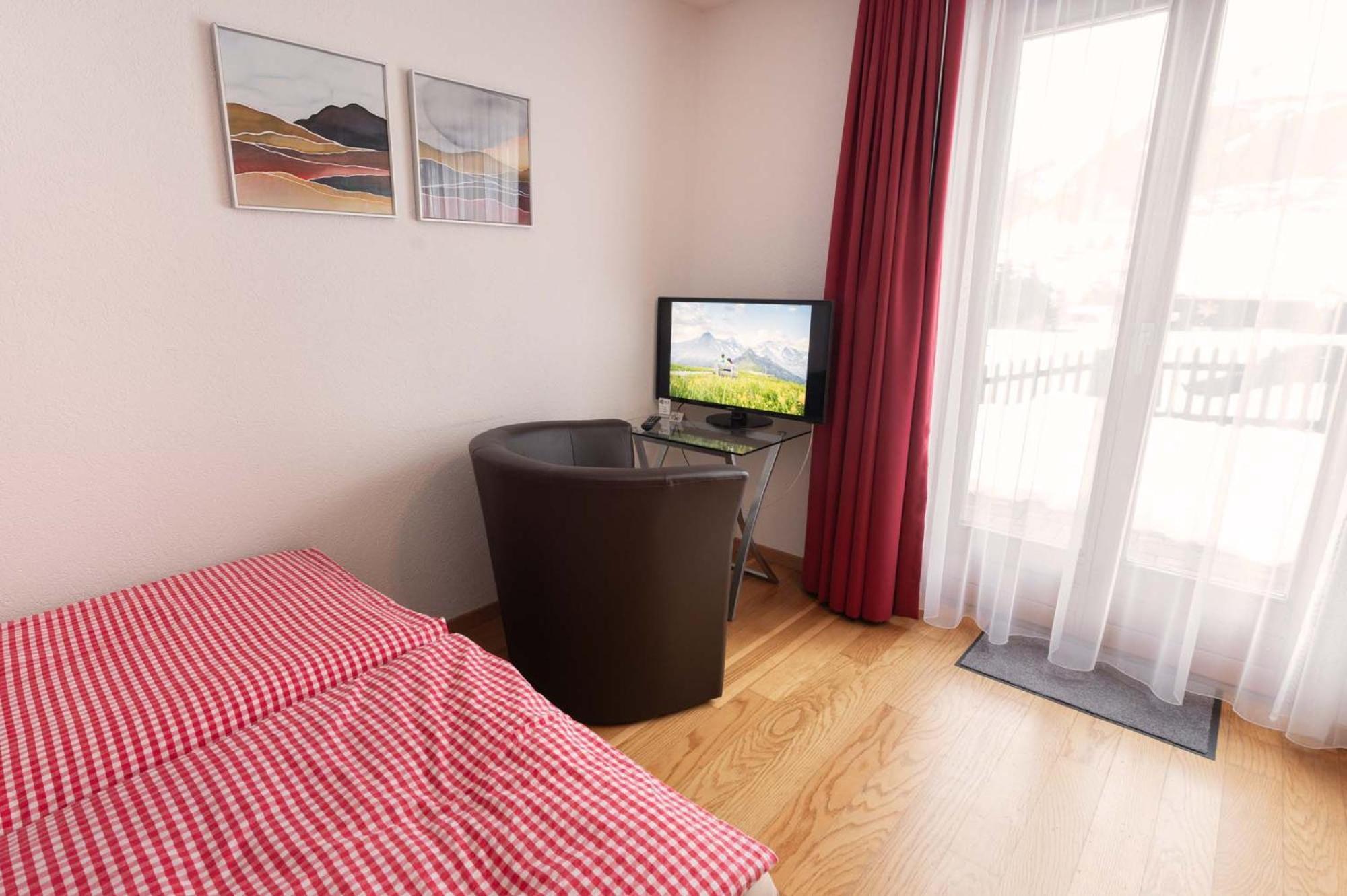 Mom - Alpine Boutique Apartments, Chalet Fagus, Terrace Studio جريندلوالد المظهر الخارجي الصورة